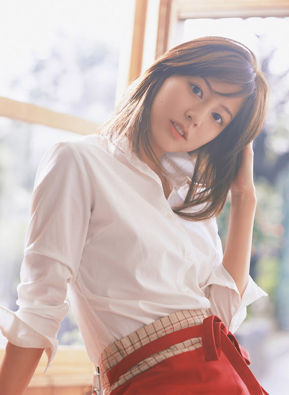Yumi Sugimoto sexy asian celebrities underwear