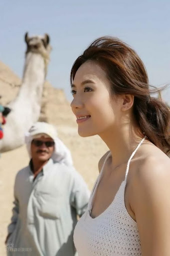 Chinese Actress Zhou Wei Tong