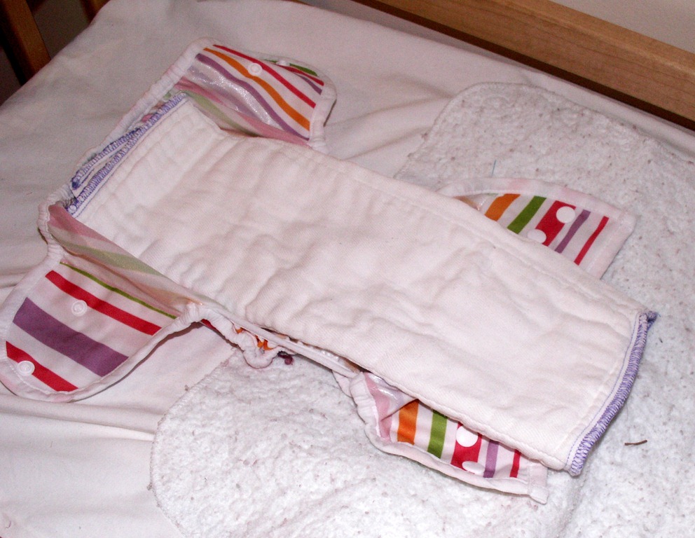 [Prefold-diaper-trifolded-in-cover5.jpg]