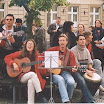viele leute singen_jpg.jpg