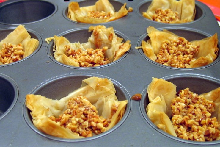 shortcut baklava cups