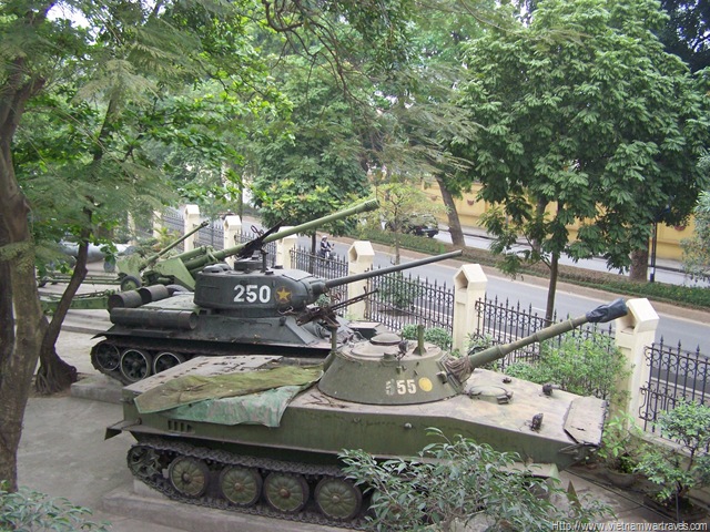 [The Vietnam Military History Museum Hanoi  (7)[2].jpg]