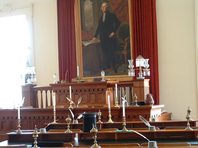 [33 Stove Pipe Hat is where Lincoln sat in legislative session[2].jpg]