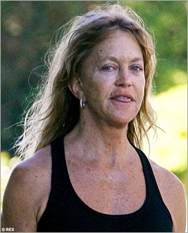 GoldieHawnREX_468x550