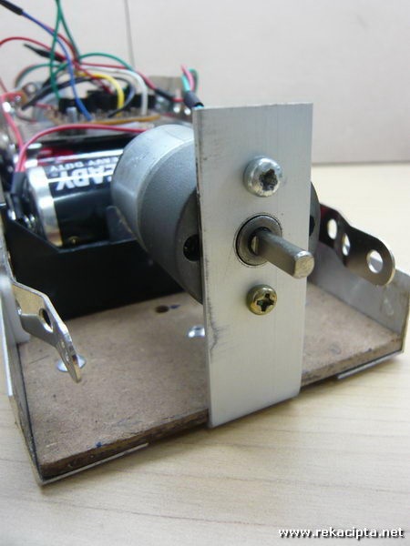 rekacipta.net - robot pengimban diri 10 rekacipta.net - robot pengimban diri 10
