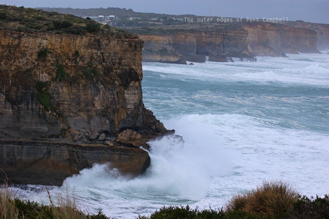 [Port Campbell from Two Mile Bay 3[4].jpg]