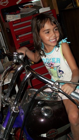 [2010-07-31 bikes and kids 012[4].jpg]