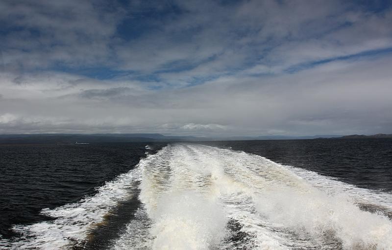 [100104GordonRiverCruiseTasmania_024_[2].jpg]