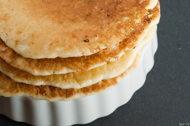 [buttermilk pancakes-1[2].jpg]