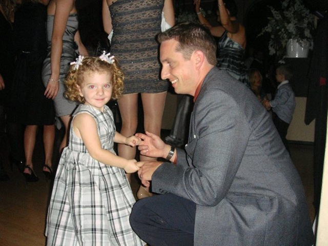 [daddy and emmie dancing[3].jpg]