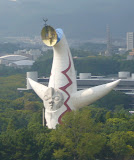 A very strange and famous statue in the Kansai area.