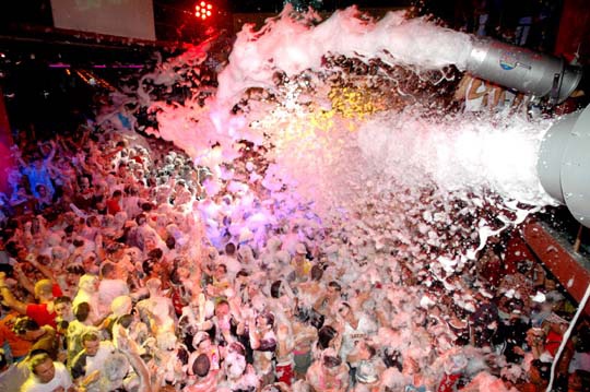 [DiscotecaAmnesia.Ibizaelnombrelodice[1][1].jpg]