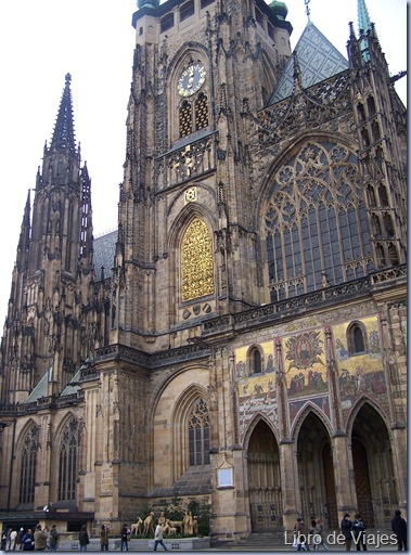 Detalle de la Fachada Principal de la Catedral