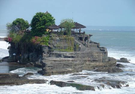 Tanah Lot Temple