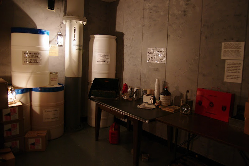 加拿大冷戰時期緊急政府指揮總部 (Diefenbunker)