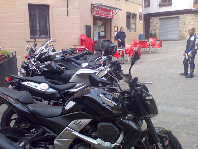 23102010380.jpg