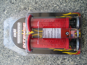 http://lh4.ggpht.com/_S-_Xh64VJEY/ScYcFiA__8I/AAAAAAAAEd0/DJbg5na7Zqg/s288/ODI%20Intense%20Lock-On%20Bonus%20Pack.jpg