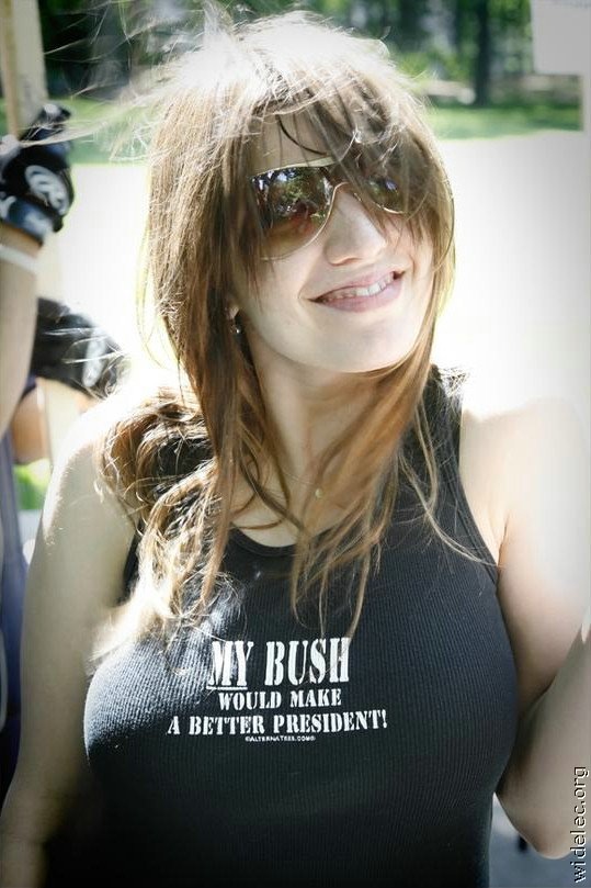 [girls-tshirt (21)[3].jpg]