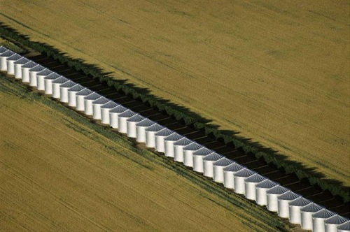 Breathtaking Aerial Photographs By Alex Maclean Seen On coolpicturesgallery.blogspot.com Or www.CoolPictureGallery.com grain_silos