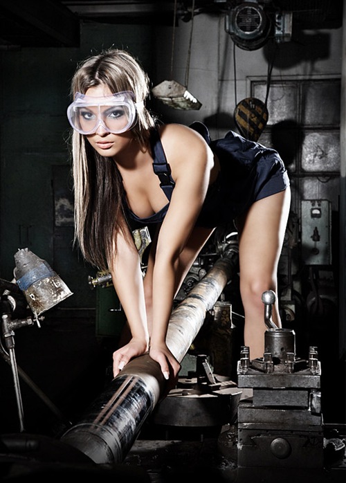 construction-girls (4)