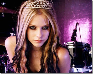 Avril Lavigne Drinking
