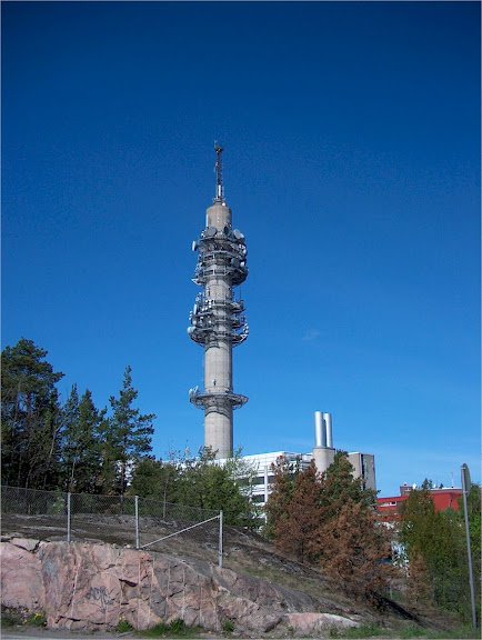 Television transmission tower