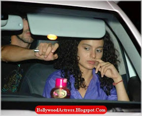 -Kangana-Ranaut-keeping-the-Bollywood-tradition-alive--1.jpg -Kangana-Ranaut-keeping-the-Bollywood-tradition-alive--1.jpg