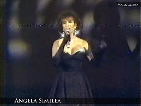 [angela similea 60007[2].jpg]