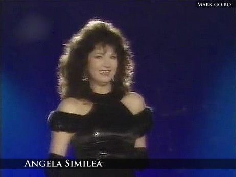 [angela similea0057[5].jpg]