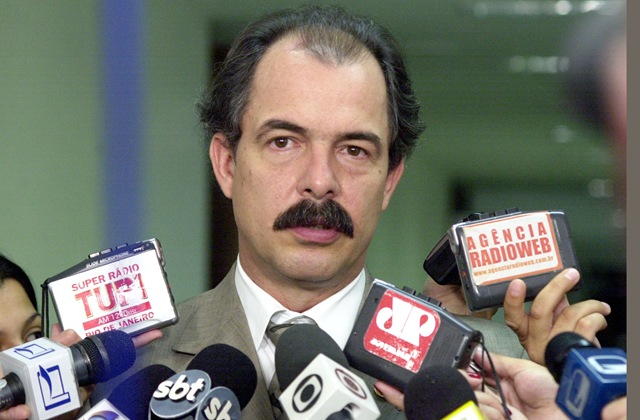 [AloisioMercadante[4].jpg]