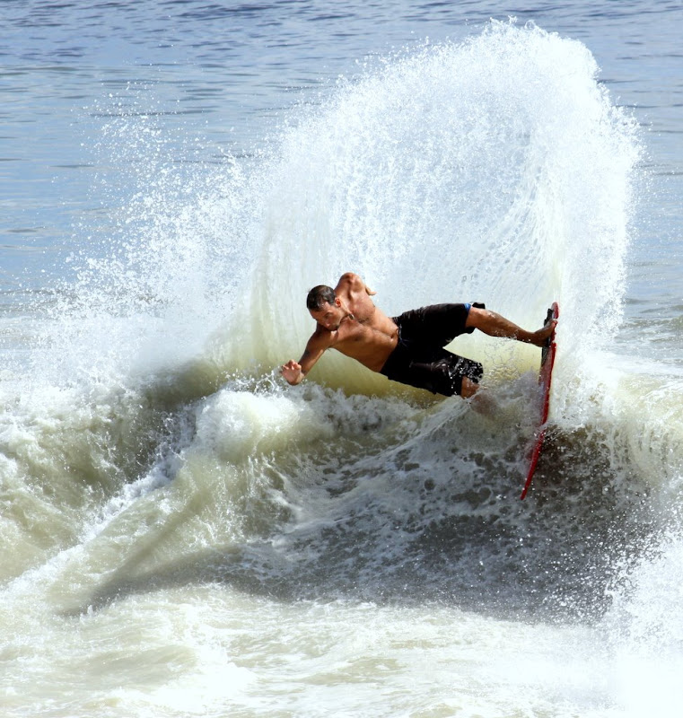 IMAGE: http://lh4.ggpht.com/_SPDxmrBpkCA/SrqLvjs7sYI/AAAAAAAAASU/Y4DN4-Hf8-4/s800/08.21.09%20314.JPG