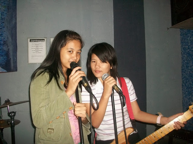 Rose?Sarah?=P