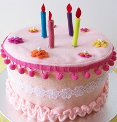 [Felt_Cake_4_thumb[1][8].jpg]