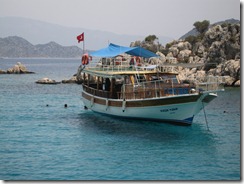 Kas, Turquia - Passeio de barco pelo Mediterrâneo - O barco parou várias vezes em enseadas para podermos banhar e mergulhar no mar