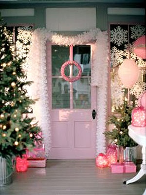 [PINKOUTDOOR3.jpg]
