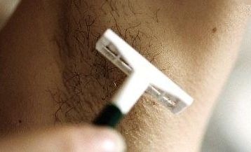 [razor shaving armpit[4].jpg]