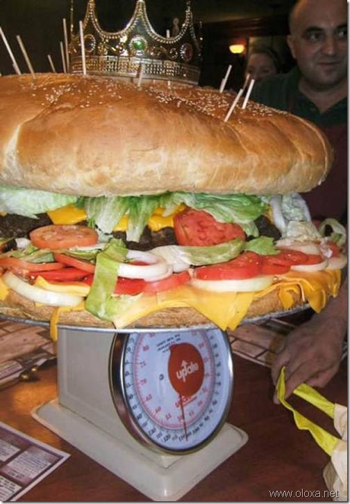 big-food-helmet-4
