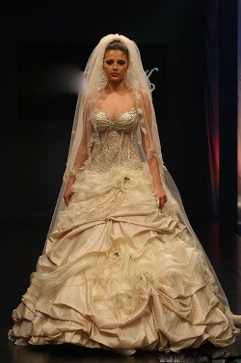 sparkling-gold-wedding-dresses