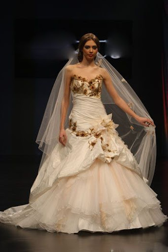 sparkling-gold-wedding-dresses