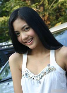 Foto Bugil Ririn Dwi Ariyanti HOT banget gan !!!