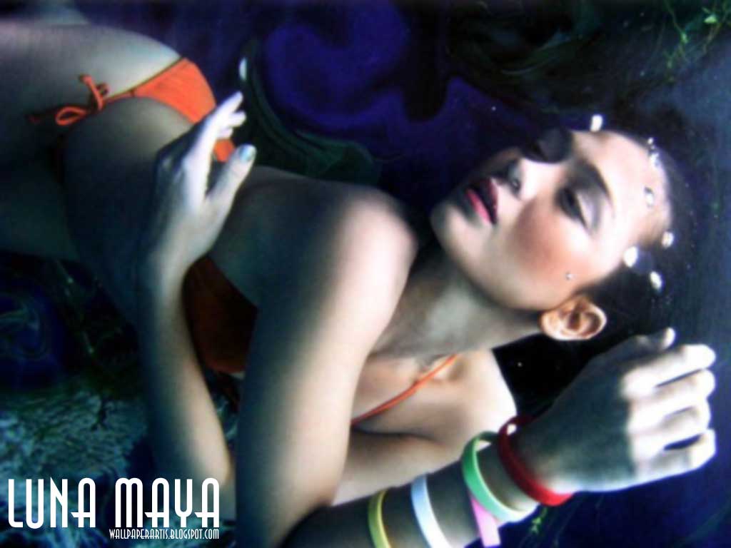 Luna Maya - Wallpaper