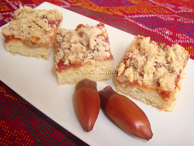 Cuca de goiabada com pinhão Cuca de goiabada com pinhão