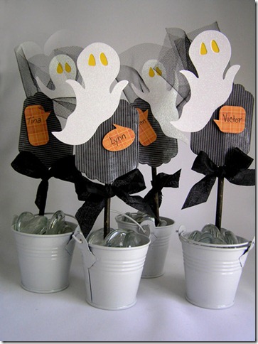 September-Spooks-on-a-Stick September-Spooks-on-a-Stick