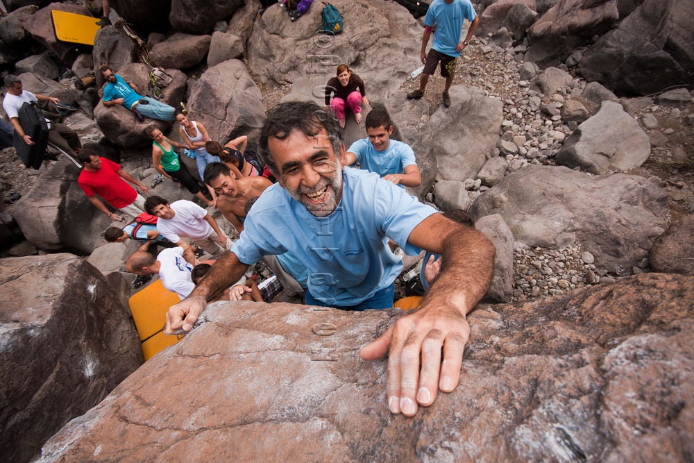 [Encuentro de bloque de Mogan, boulder Mogan, Gran Canaria Boulder 016[6].jpg]