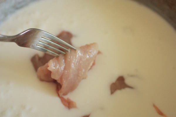 Выкладываем курицу.jpg Выкладываем курицу