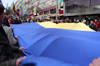Було почесно нести український прапор