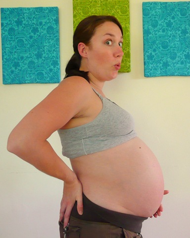 [32 Weeks 2[11].jpg]