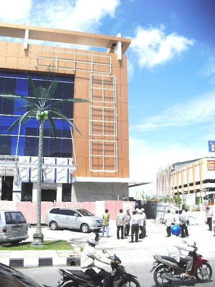 Kunjungan Direksi Cahaya Dept Store