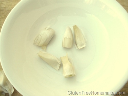 [garlic in bowl[5].jpg]
