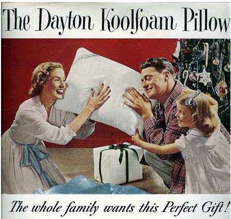 [Christmas-pillow[7].jpg]